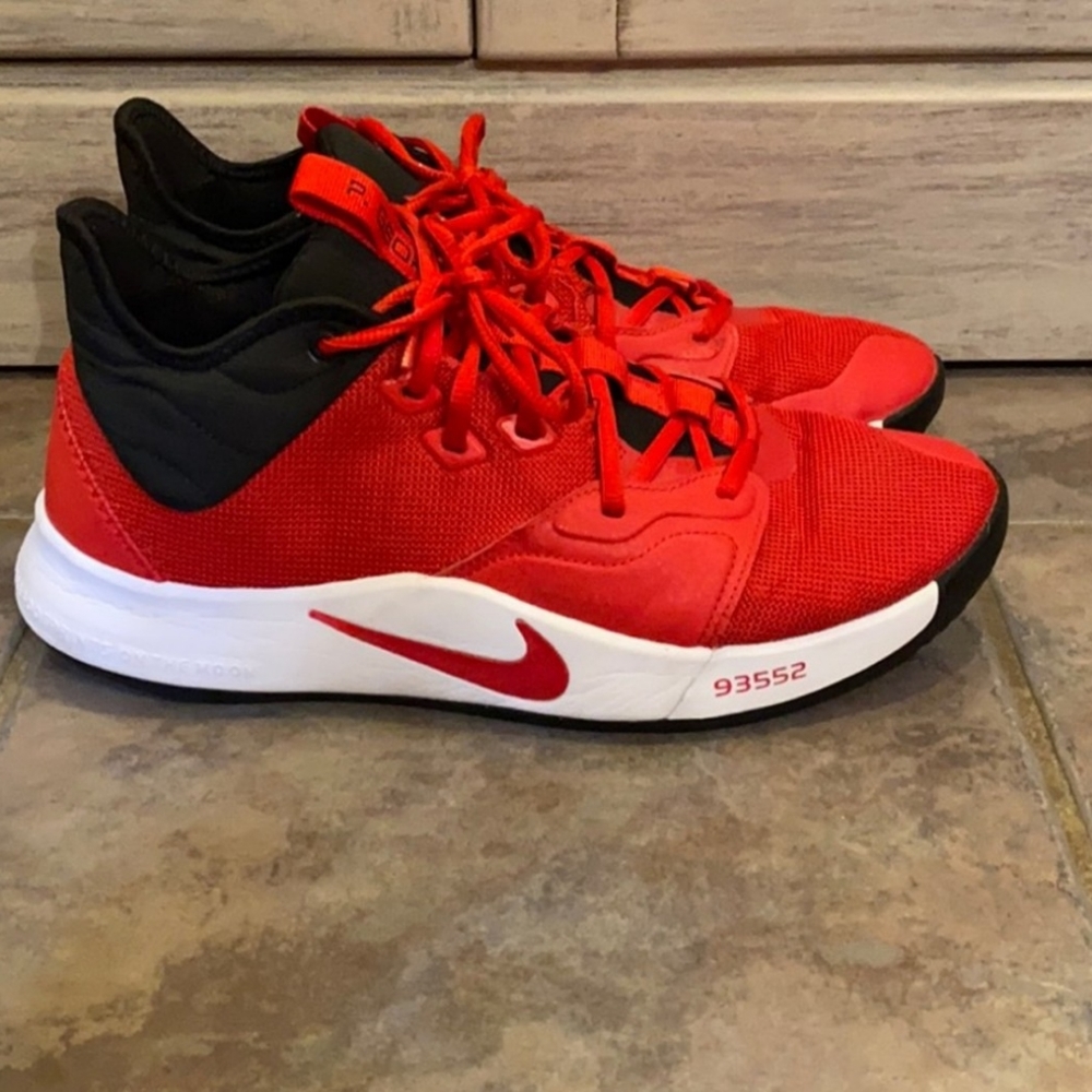 Nike Men's Basketball Paul George Shoes